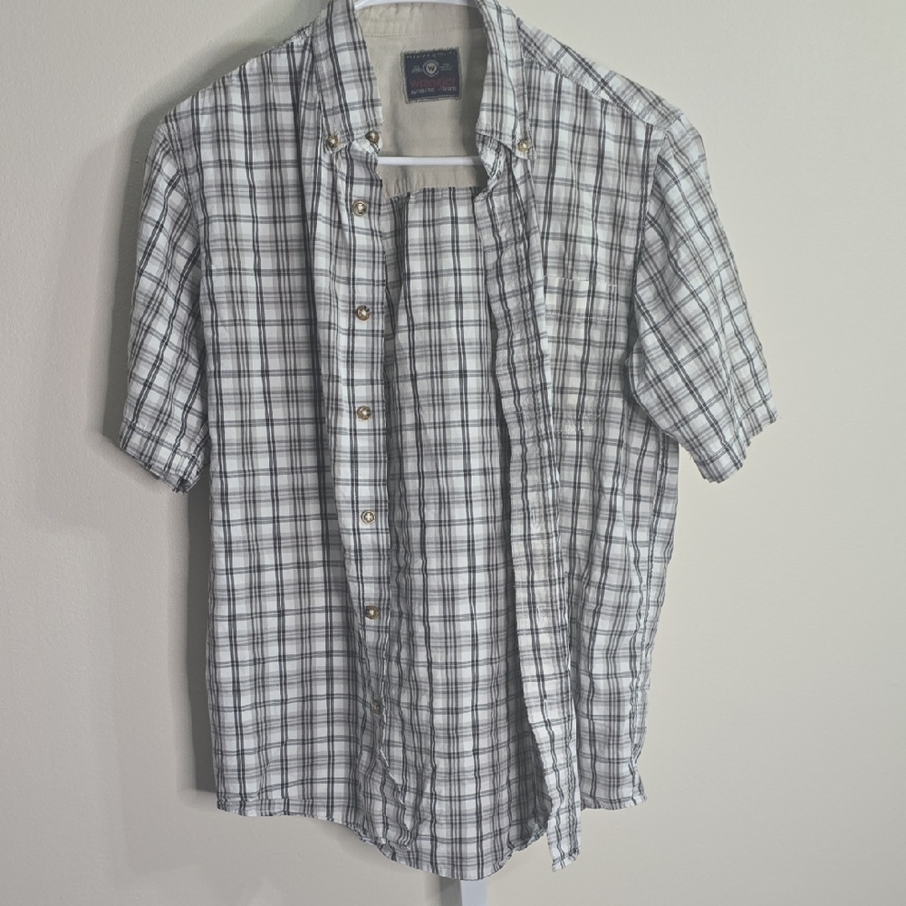 Wrangler Black and Light Gray Plaid Men's Shirt‎ Sz S